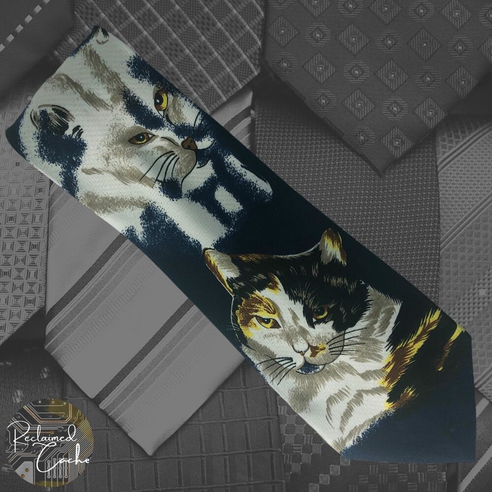 Cat Lovers Tie